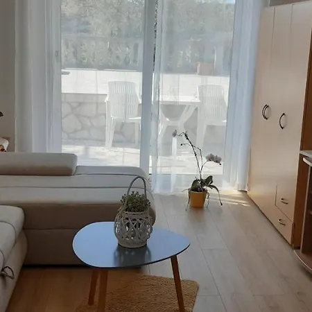 Zorka * Supetarska Draga