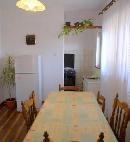 Zorka Apartament *